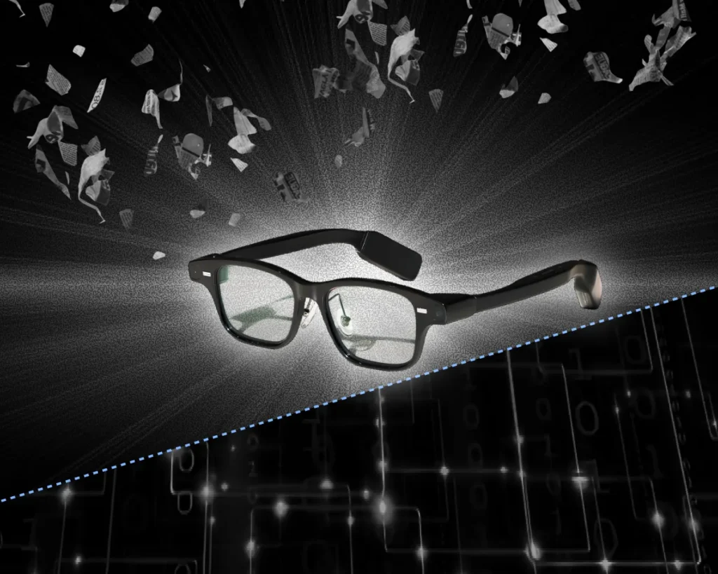 Alibaba представила ИИ-очки за $537

Текст: Китайская корпорация Alibaba <a href=https://www.alizila.com/alibaba-launches-new-quark-ai-glasses-series-in-china-deeply-integrated-with-qwen/ target=_blank>начала</a> продажи первых умных очков с искусственным интеллектом собственной разработки — Qwen.

Модель Quark S1 оснащена полупрозрачными дисплеями, которые выводят контекстную информацию поверх реального изображения. Устройство также получило камеры, микрофоны и сменные батареи, рассчитанные на 24 часа работы.

Очки поддерживают функции синхронного перевода, ведения заметок во время встреч и взаимодействия с чат-ботом. Например, пользователь может сфотографировать товар, а устройство покажет его цену на Taobao.

Стоимость гаджета составляет $537. Также доступна упрощенная версия Quark G1 без дисплеев micro-OLED. Обе модели работают на платформе Snapdragon AR1 от Qualcomm — чип разработан специально для очков с дополненной реальностью и ИИ-задач.

S1 продается на Tmall от Alibaba, JD.com, Douyin от ByteDance и в более чем 600 магазинах в 82 городах Китая. Международные версии появятся в следующем году. Некоторые из них можно будет купить на платформах вроде AliExpress.

Выпуск нового продукта стал еще одним шагом в развитии стратегического фокуса Alibaba на технологиях искусственного интеллекта. В ноябре компания <a href=https://forklog.com/news/ai/baidu-i-alibaba-narastili-temy-ii-inovatsij target=_blank>провела</a> ребрендинг мобильного приложения Tongyi, переименовав его в Qwen и сделав похожим на ChatGPT.

Обновленное приложение за несколько дней привлекло более 10 млн пользователей.

CEO Alibaba Эдди Ву сообщил, что юзеры демонстрируют «исключительную лояльность» к новой версии продукта.

Техногигант также интегрировал пакет Qwen в браузер Quark, расширяя его охват с помощью линейки одноименных носимых устройств.

27 ноября Alibaba выпустила Z-Image — открытую модель для генерации «фотореалистичных» изображений «на уровне» Flux 2.

«Благодаря систематической оптимизации она доказывает, что высочайшая производительность достижима без использования моделей огромных размеров. Нейросеть обеспечивает высокие результаты в фотореалистичной генерации и двуязычном рендеринге текста, сопоставимые с ведущими коммерческими моделями», — говорится в анонсе компании.

Z-Image имеет 6 млрд параметров и способна «бесперебойно» работать на графических картах с объемом видеопамяти мере 16 ГБ.

«Это делает передовые технологии генерации изображений доступными для широкой аудитории», — подчеркнули в фирме.

Нейросеть способна воссоздавать достопримечательности и городские пейзажи по текстовому описанию, сообщили разработчики.

Модель поддерживает рендеринг текста на английском и китайском. Также Z-Image обучали русскому, немецкому, французскому и испанскому, однако на них система пока делает ошибки.

Гигант электронной коммерции <a href=https://www.scmp.com/tech/big-tech/article/3334253/alibaba-lead-ai-capital-spending-among-chinas-big-tech-firms-amid-strong-market-demand?module=top_story&pgtype=section target=_blank>планирует</a> сохранить лидерство среди китайских технологических фирм по объемам инвестиций в искусственный интеллект. Подразделение, отвечающее за ИИ и облачные сервисы, четвертый квартал подряд показывает двузначный рост выручки.

Alibaba Cloud сообщила о росте показателя на 34% в годовом исчислении до $5,6 млрд.

Темпы роста дохода ИИ-подразделения сопоставимы с результатами американских конкурентов — Microsoft Azure и Google Cloud. Их показатели выросли на 40% и 33,5% соответственно.

В Китае за последний год заметно <a href=https://www.bloomberg.com/news/articles/2025-11-27/alibaba-releases-quark-smart-glasses-with-its-qwen-ai-built-in?srnd=phx-ai target=_blank>вырос</a> интерес к смарт-очкам, особенно с функциями искусственного интеллекта. Многие из них разработаны стартапами вроде Even Realities, которые стремятся переосмыслить традиционные устройства.

С января по сентябрь 2025 года продано 1,6 млн подобных гаджетов, треть из которых пришлась на Xiaomi. Если учитывать очки со встроенными дисплеями, цифра превысит 2 млн единиц.

«Вход Alibaba на этот рынок привнесет новую динамику в конкурентную среду китайского рынка умных очков», — прокомментировала директор по исследованиям IDC Софи Пан.

Напомним, в сентябре CEO Meta Марк Цукерберг <a href=https://forklog.com/news/ai/meta-prezentovala-pervye-smart-ochki-s-ekranom target=_blank>представил</a> Meta Ray-Ban Display — первые смарт-очки со встроенным дисплеем. Ими можно управлять жестами рук через браслет.